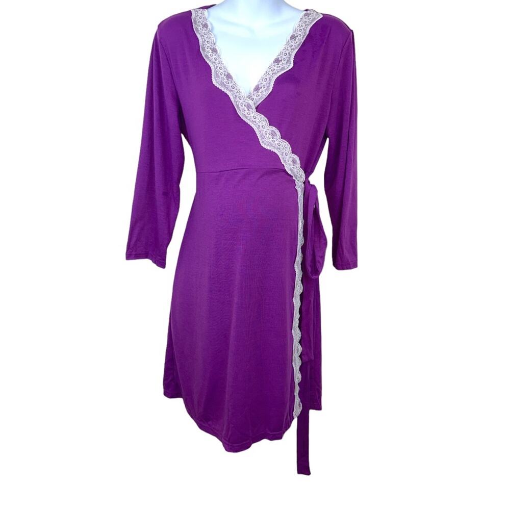Maternity Lace Purple Wrap Light Weight Robe Size XL - Picture 4 of 11